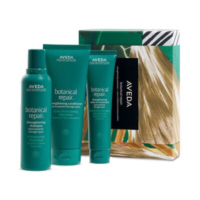SET DE ESENCIALES DE BOTANICAL REPAIR&trade; DE AVEDA.